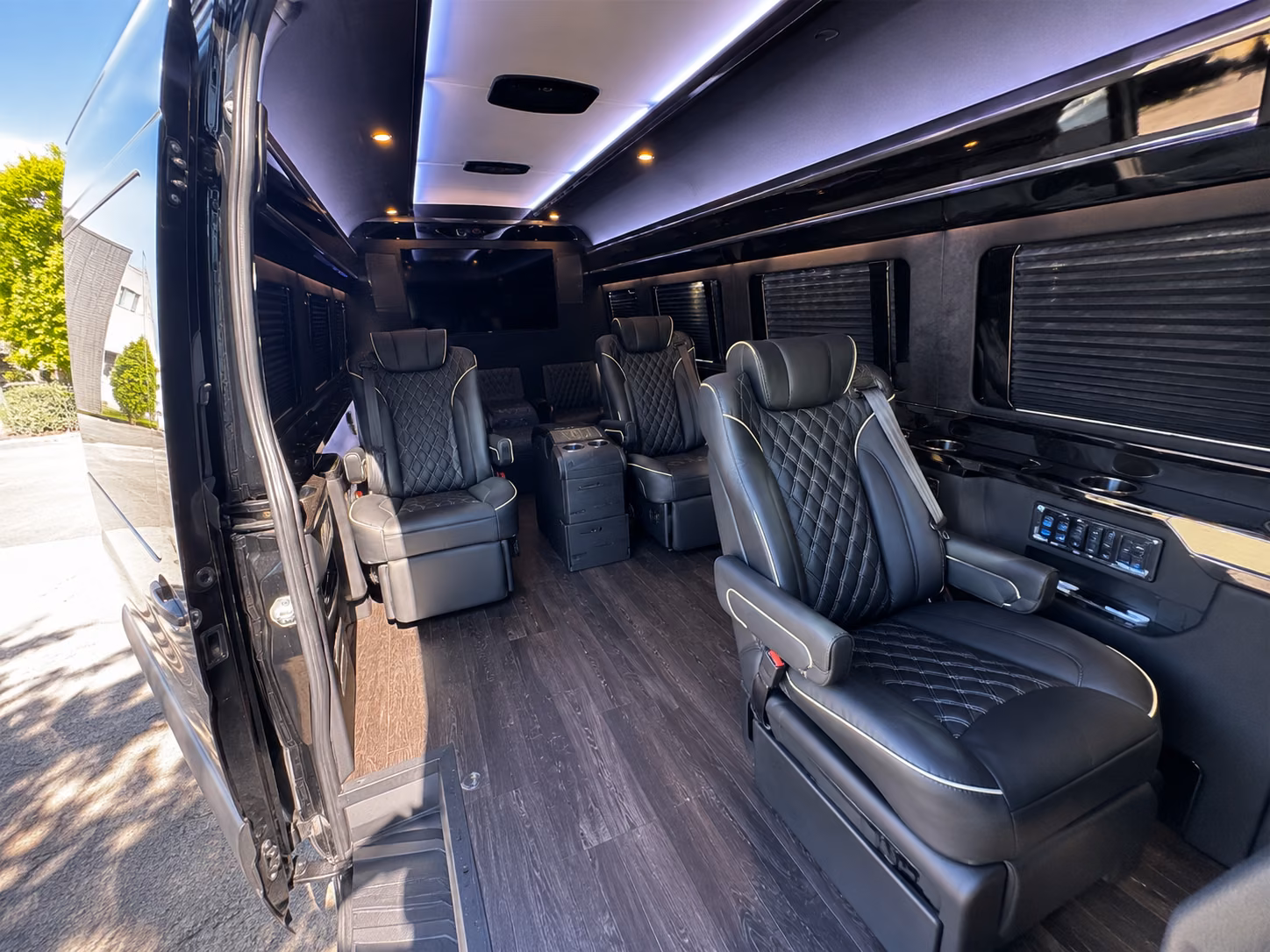 find the perfect transportation for your next private event 5