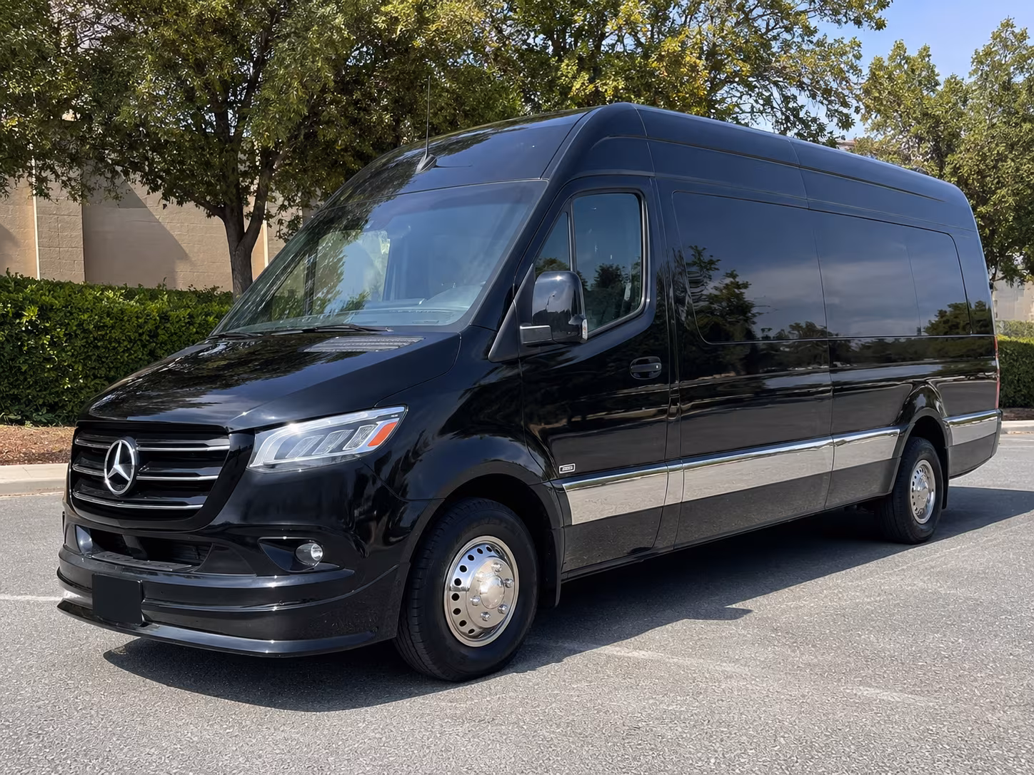 find the perfect transportation for your next wine tour 3