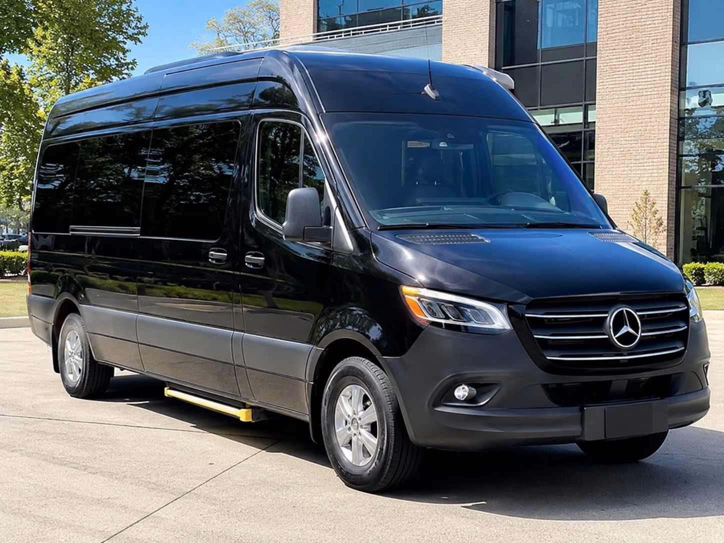 sandy springs 10 passenger sprinter van